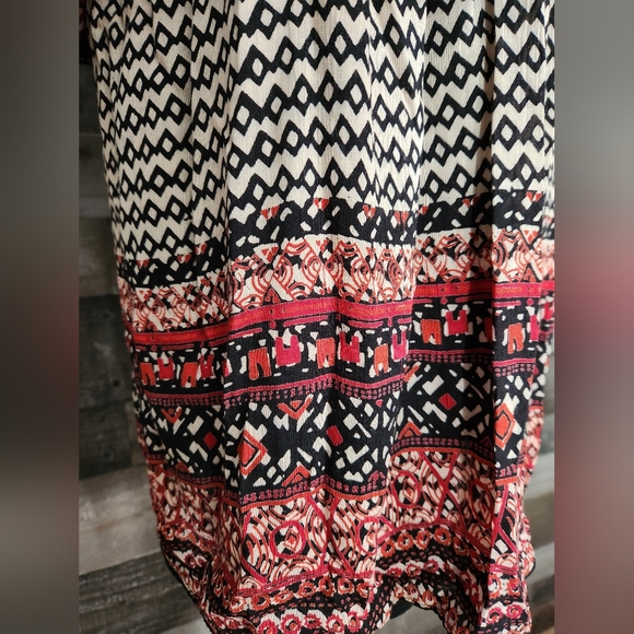 Patterned Crotche Boho Dress - Picture 2 of 8